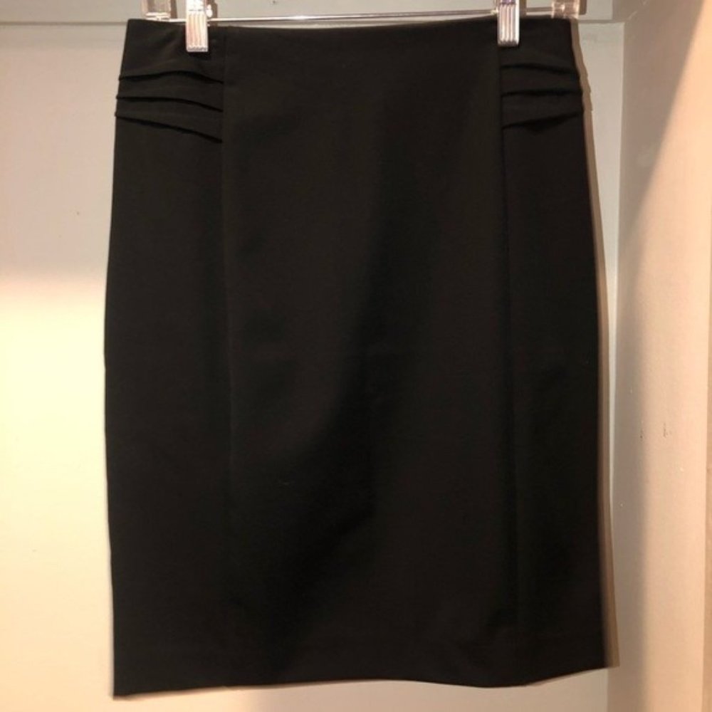 💃 NWOT Express Pencil Skirt
